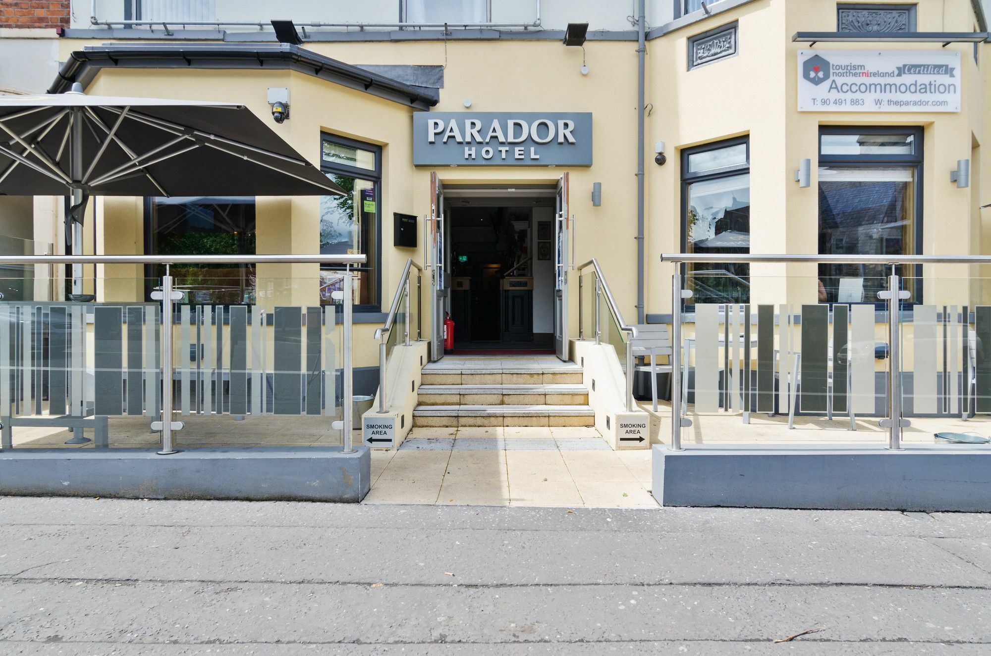 Oyo Parador Lodge ベルファスト エクステリア 写真
